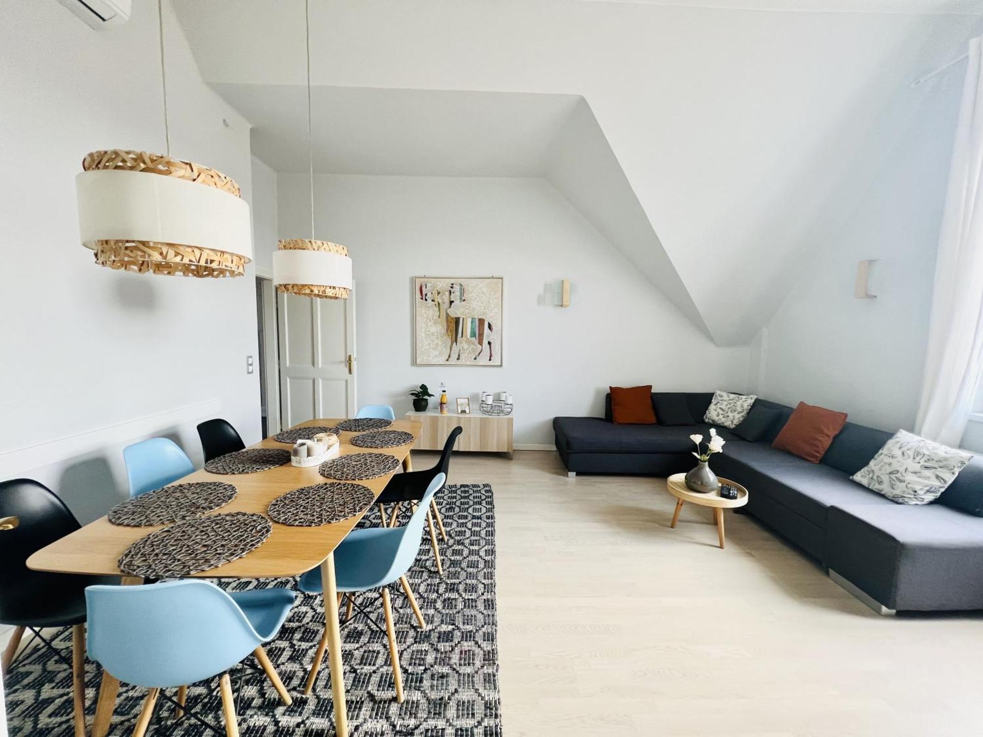 Bphomes Budapest Bagian luar foto