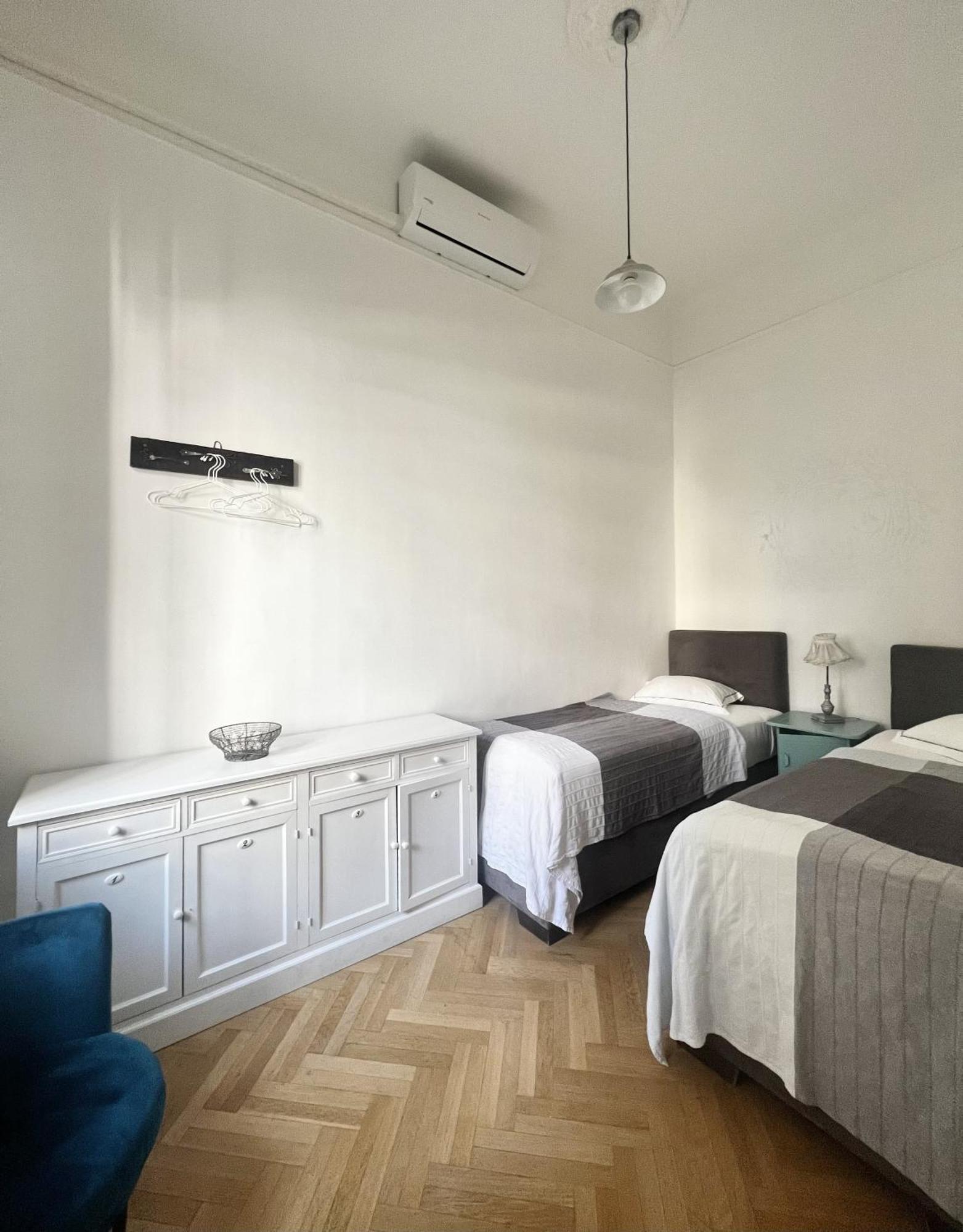 Bphomes Budapest Bagian luar foto